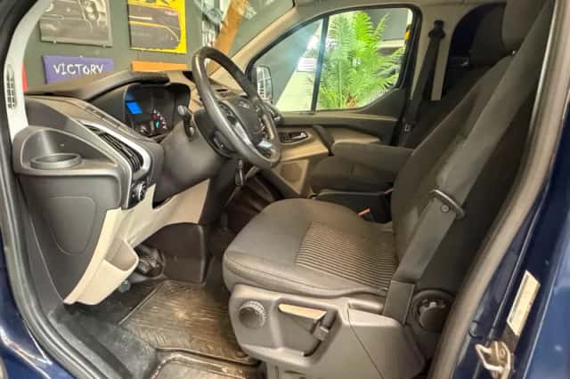 Ford Transit Custom (2014) thumbnail 5