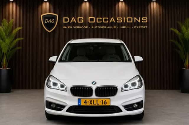 BMW 2-Serie Active Tourer (2014) thumbnail 2
