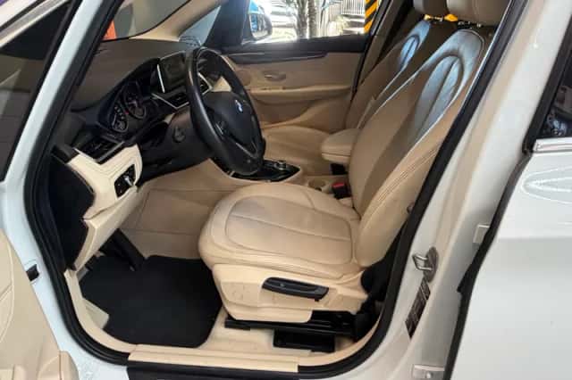 BMW 2-Serie Active Tourer (2014) thumbnail 5