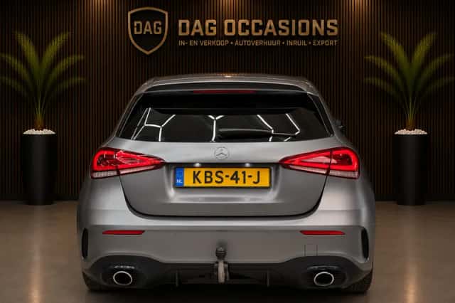 Mercedes-Benz AMG A35 (2019) thumbnail 4