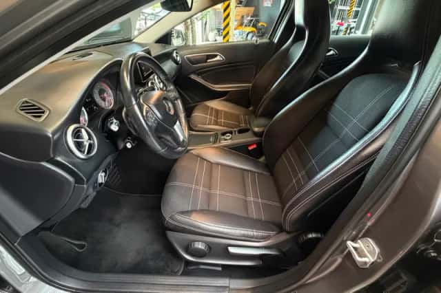 Mercedes-Benz A-Klasse (2013) thumbnail 5