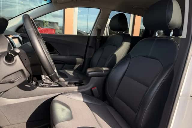 Kia Niro (2018) thumbnail 5