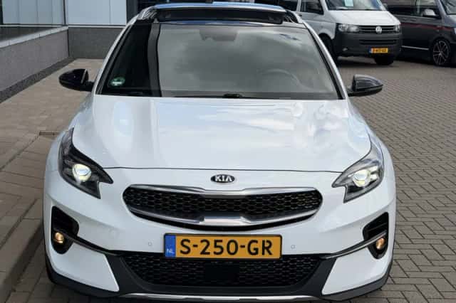 Kia XCeed (2021) thumbnail 5