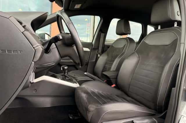 SEAT Arona (2017) thumbnail 5
