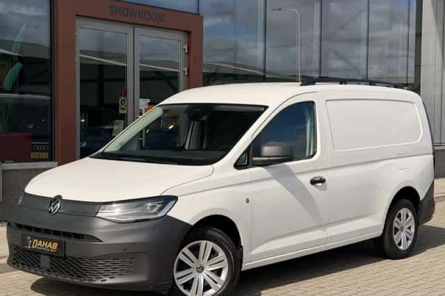 Volkswagen Caddy (2022) thumbnail 3