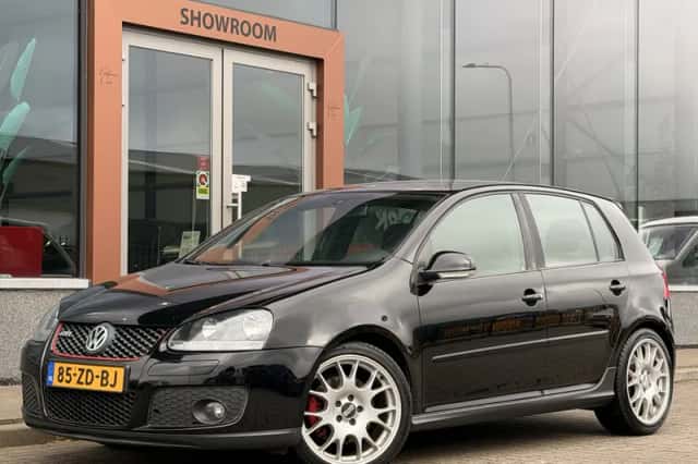 Volkswagen Golf (2008) thumbnail 1