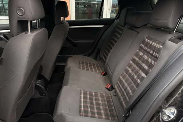 Volkswagen Golf (2008) thumbnail 6