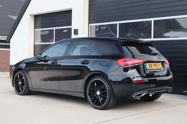 Mercedes-Benz A-Klasse (2018) thumbnail 3