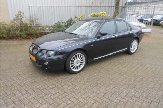 MG ZT (2003) thumbnail 1