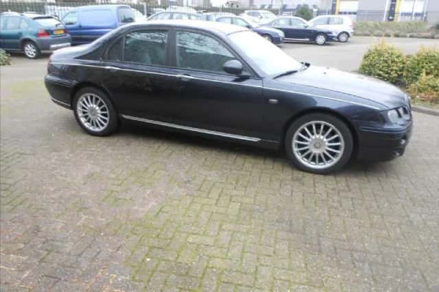 MG ZT (2003) thumbnail 4