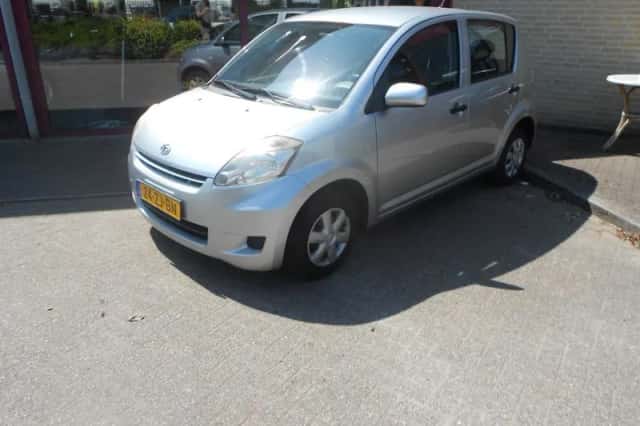 Daihatsu Sirion (2008) thumbnail 1