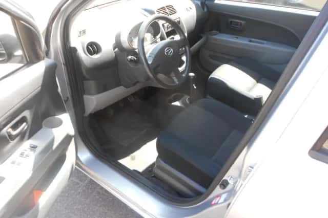 Daihatsu Sirion (2008) thumbnail 3