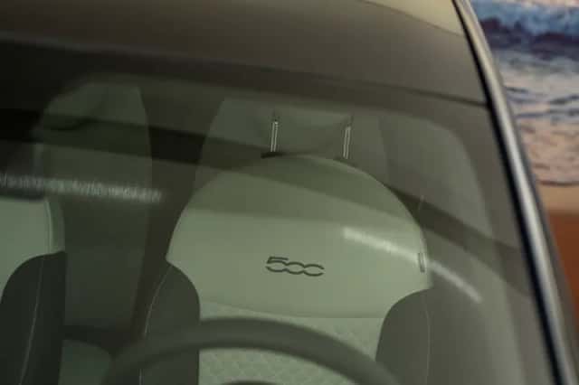 Fiat 500 (2023) thumbnail 6
