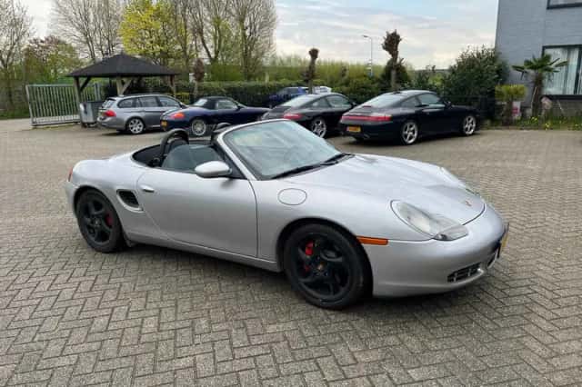 Porsche Boxster (2001) thumbnail 1