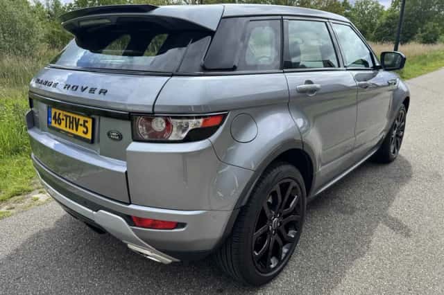 Land Rover Range Rover Evoque (2012) thumbnail 2