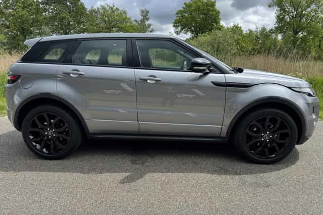 Land Rover Range Rover Evoque (2012) thumbnail 3
