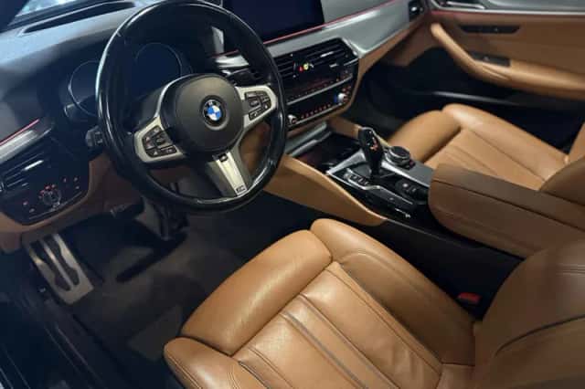 BMW 5-Serie (2018) thumbnail 2