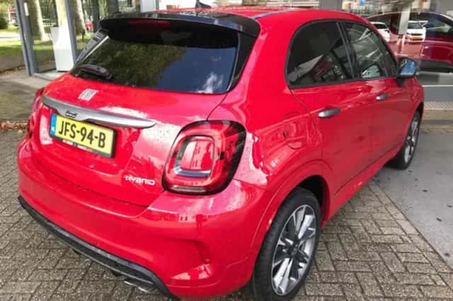 Fiat 500X (2024) thumbnail 3