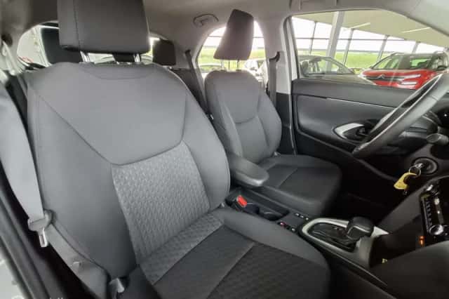 Toyota Yaris Cross (2025) thumbnail 4