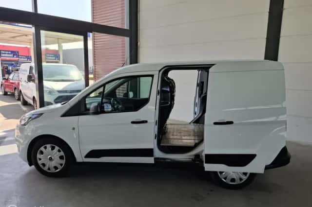 Ford Transit Connect (2020) thumbnail 2