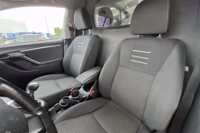 Toyota Verso (2016) thumbnail 2