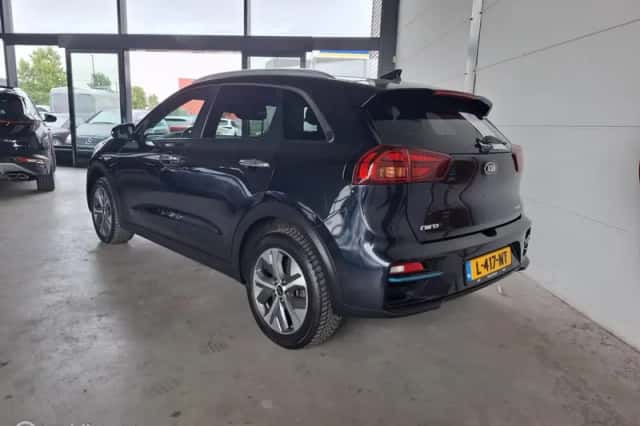Kia Niro EV (2021) thumbnail 2