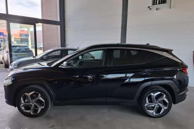 Hyundai Tucson (2023) thumbnail 5