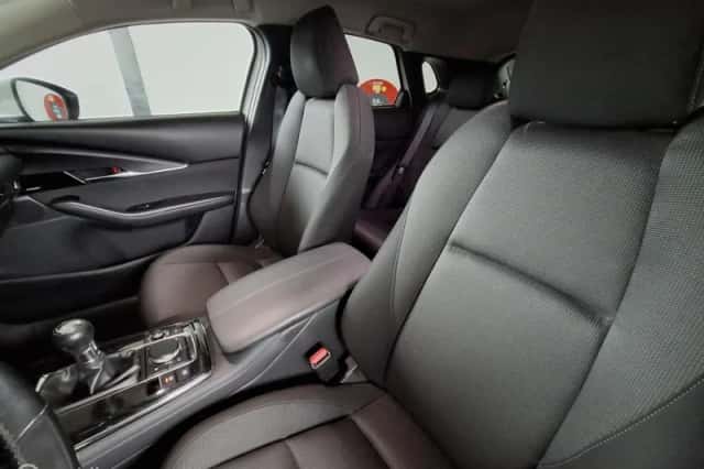Mazda CX-30 (2021) thumbnail 3