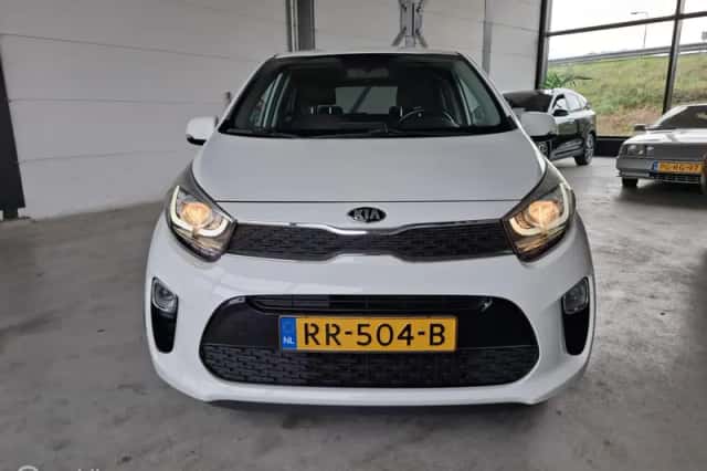 Kia Picanto (2018) thumbnail 6
