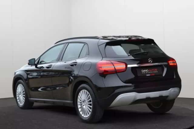 Mercedes-Benz GLA-Klasse (2018) thumbnail 3