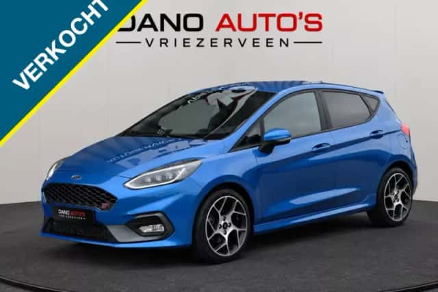 Ford Fiesta (2018) thumbnail 1