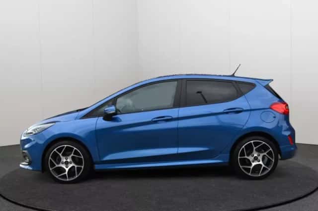 Ford Fiesta (2018) thumbnail 2