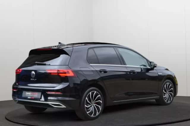 Volkswagen Golf (2020) thumbnail 4