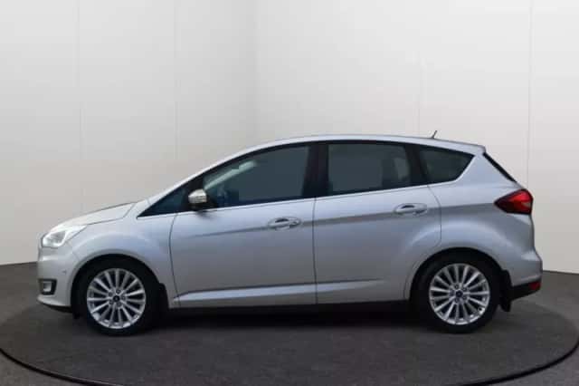 Ford C-Max (2016) thumbnail 2