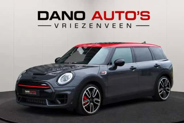MINI Clubman (2017) thumbnail 1