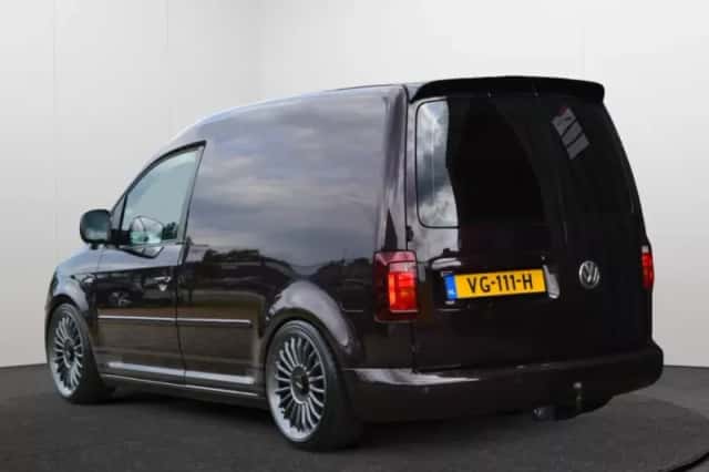 Volkswagen Caddy (2013) thumbnail 3