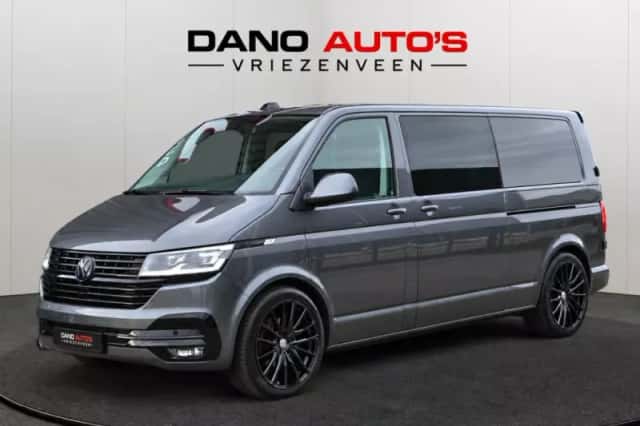 Volkswagen Transporter (2023) thumbnail 1