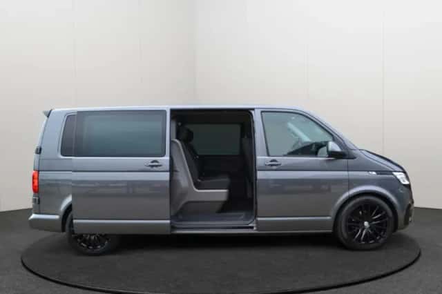 Volkswagen Transporter (2023) thumbnail 5