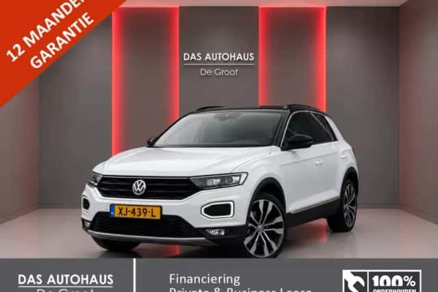 Volkswagen T-Roc (2018) thumbnail 1