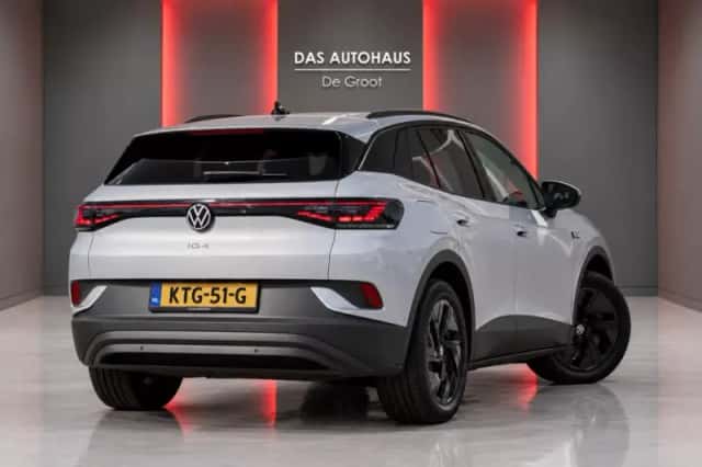 Volkswagen ID.4 (2022) thumbnail 3