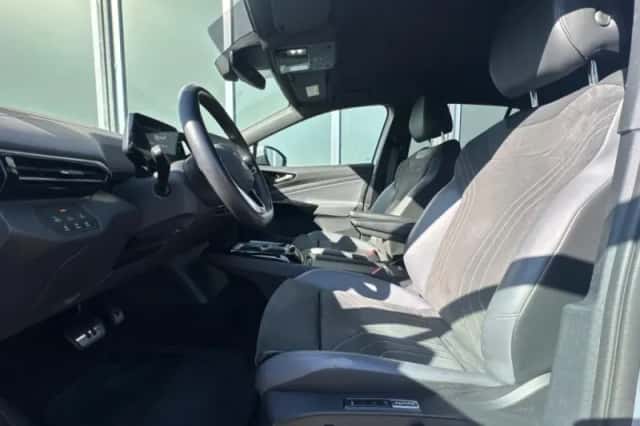 Volkswagen ID.4 (2022) thumbnail 6