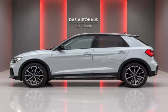 Audi A1 Allstreet (2022) thumbnail 6