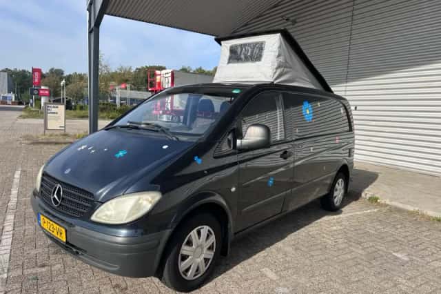 Mercedes-Benz Vito (2008) thumbnail 2