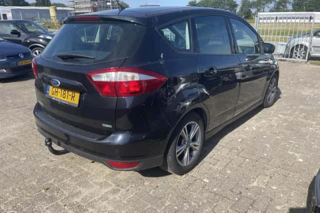 Ford C-Max (2013) thumbnail 4