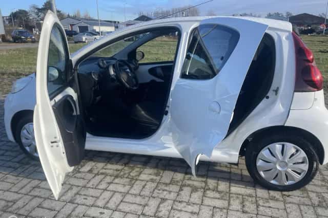 Peugeot 107 (2013) thumbnail 5