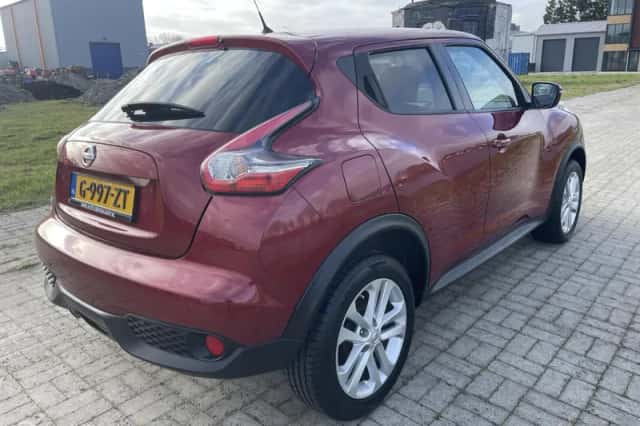 Nissan Juke (2016) thumbnail 4