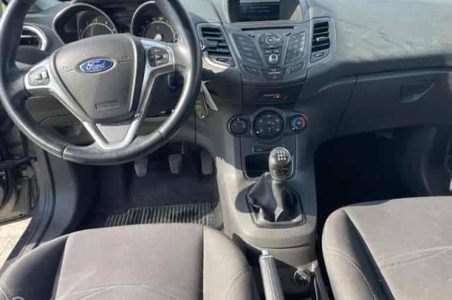 Ford Fiesta (2017) thumbnail 6