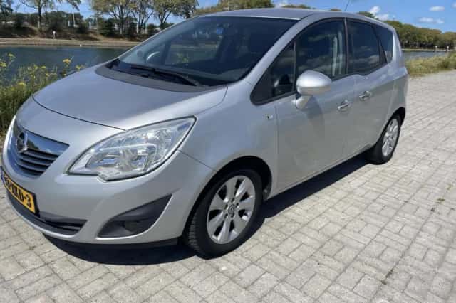 Opel Meriva (2012) thumbnail 1