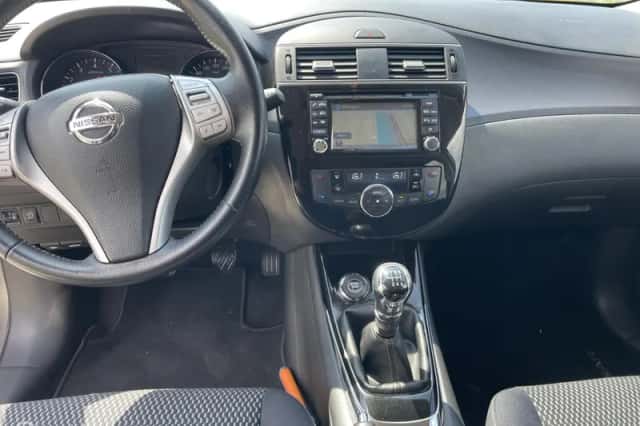 Nissan Pulsar (2015) thumbnail 6