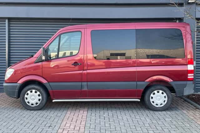 Mercedes-Benz Sprinter (2012) thumbnail 3